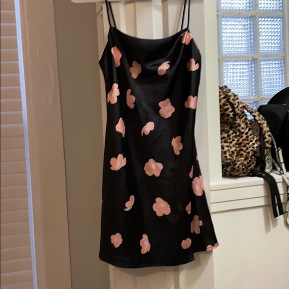 Princess Polly Dresses & Skirts - Too small for me